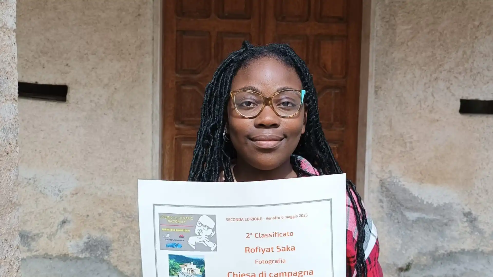 Premio nazionale dedicato alla memoria di Francesco Giampietri. Premiata Rofiyat con la foto “Chiesa di Campagna”.